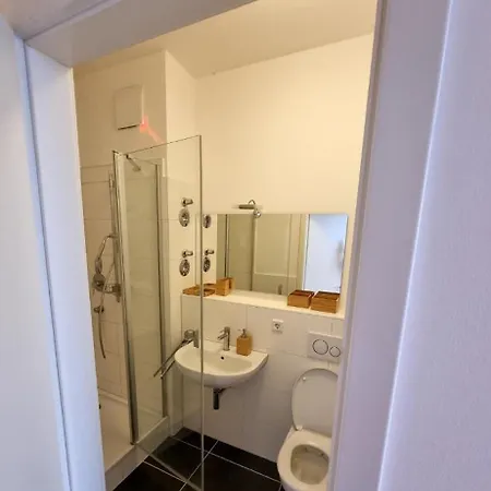 Apartament Schoenes Gesamtes Gegenueber Vom Botanischen Garten Und Nahe S Rathaus Steglitz *